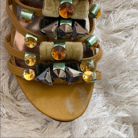 Two lips embellished crystal like open toe wedge shoes sandals - Picture 5 of 11